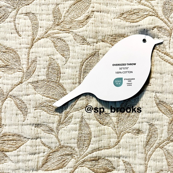 🎁Piscatextil Throw Blanket - Leaves on Vines - Cream and Caramel - Picture 5 of 6